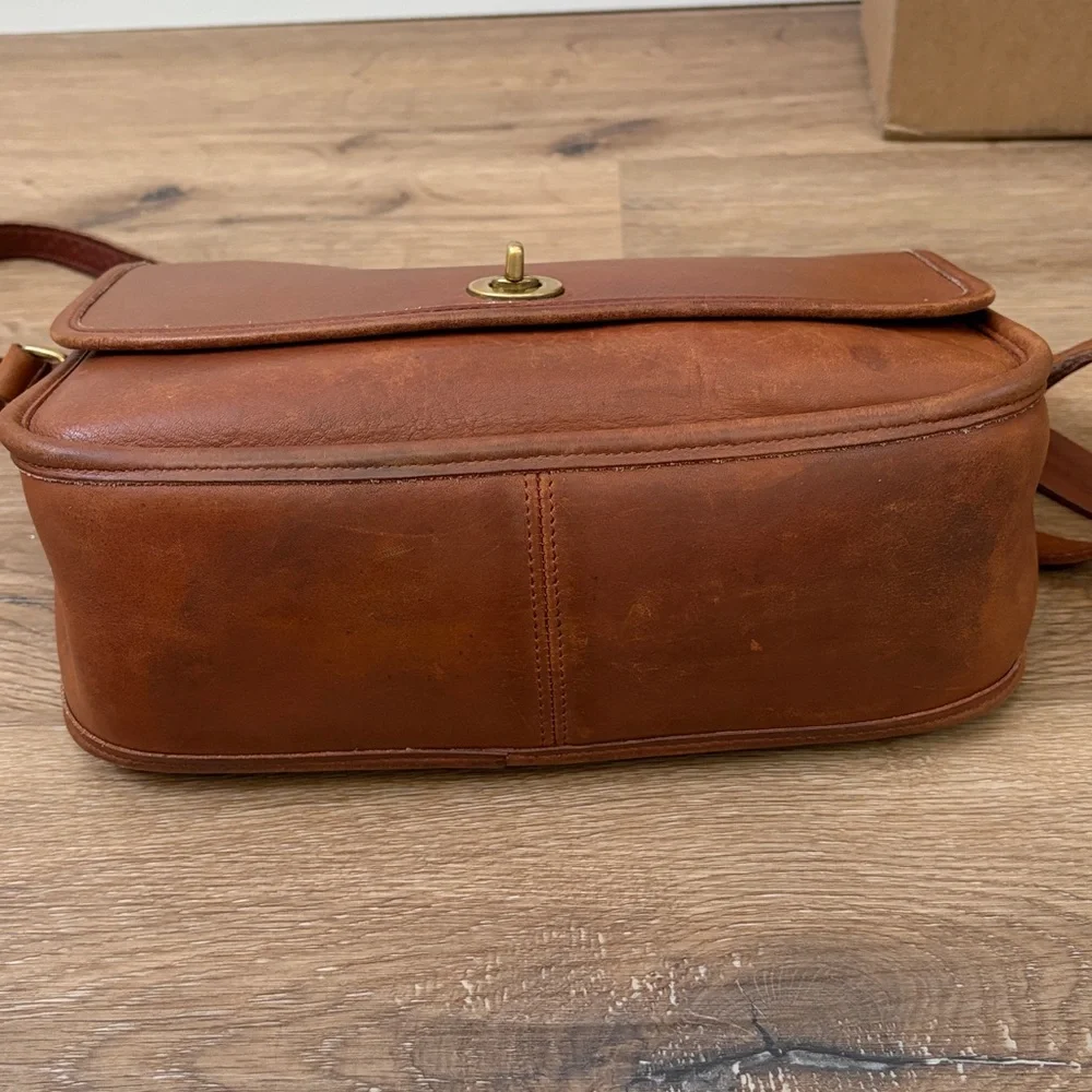 Coach Vintage City Bag Tan 9790 - Picture 2 of 10